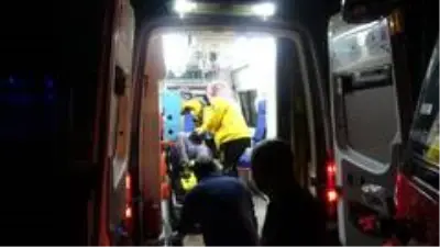 Son dakika haberi: Sivas'ta kamyon yan yattı, araç içerisinde sıkışan sürücü güçlükle kurtarıldı Son dakika haberi: Sivas'ta kamyon yan yattı, araç içerisinde sıkışan sürücü güçlükle kurtarıldı