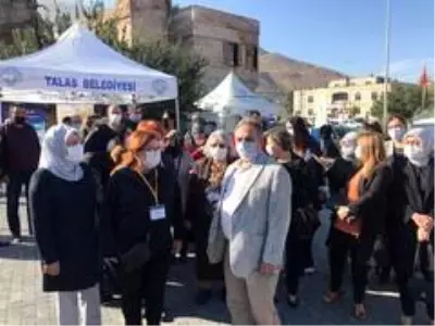 Talas 'Maharetli Eller Kadın Üretim Pazarı' açıldı Talas 'Maharetli Eller Kadın Üretim Pazarı' açıldı