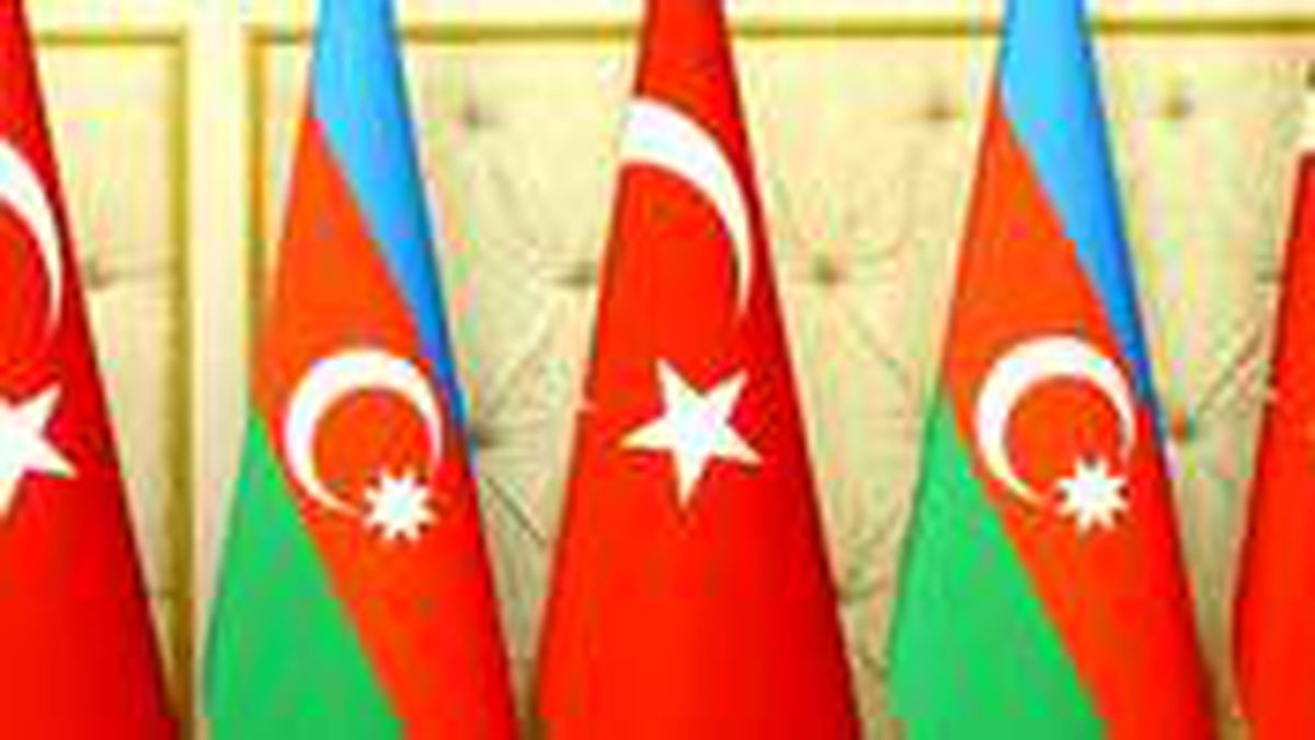 Türkiye ve Azerbaycan'dan enerjide iş birliği protokolü