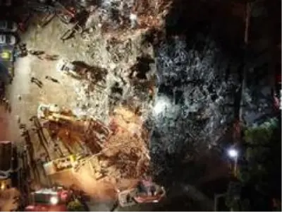 14 yaşındaki İdil, 58 saat sonra enkazdan böyle sağ çıkarıldı