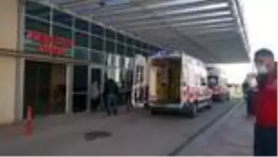 Kocaeli'de bıçaklı kavga: 2 lise öğrencisi yaralandı Kocaeli'de bıçaklı kavga: 2 lise öğrencisi yaralandı