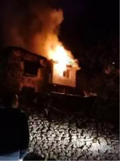 Konya'da yaşlı adam yangında hayatını kaybetti