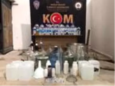 Muğla'daki sahte içki ve kaçakçılık operasyonu şüphelilerinden 6'sı tutuklandı Muğla'daki sahte içki ve kaçakçılık operasyonu şüphelilerinden 6'sı tutuklandı