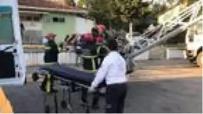 Tankerin kapağını açınca kokudan etkilenen sürücü baygınlık geçirdi Tankerin kapağını açınca kokudan etkilenen sürücü baygınlık geçirdi