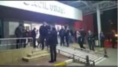 Tersanede patlama: 5 yaralı Tersanede patlama: 5 yaralı