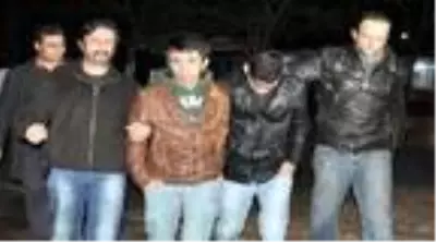 Son dakika haber | Arkadaşlarını öldürerek ormana atan 2 sanığa müebbet hapis Son dakika haber | Arkadaşlarını öldürerek ormana atan 2 sanığa müebbet hapis