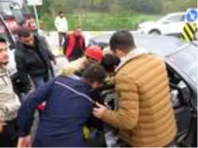 Son dakika haber! Beykoz'da kaza; yaralı sürücüyü itfaiye kurtardı Son dakika haber! Beykoz'da kaza; yaralı sürücüyü itfaiye kurtardı