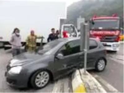 Son dakika haber! Beykoz'da kaza; yaralı sürücüyü itfaiye kurtardı Son dakika haber! Beykoz'da kaza; yaralı sürücüyü itfaiye kurtardı