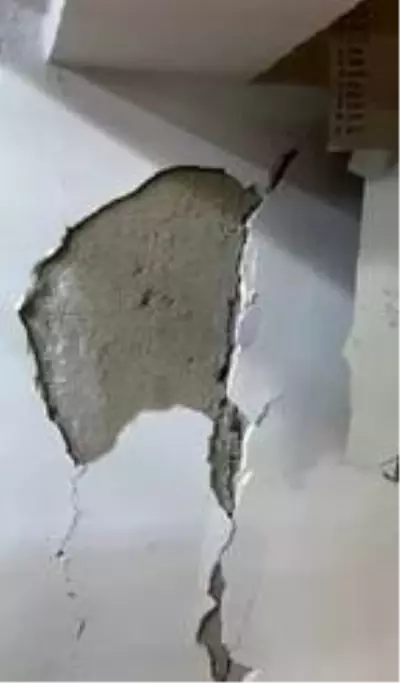 Son dakika haberleri! Depreme tekstil atölyesinde yakalanan çalışanların kaçtığı ve eşyaların sallandığı anlar kamerada Son dakika haberleri! Depreme tekstil atölyesinde yakalanan çalışanların kaçtığı ve eşyaların sallandığı anlar kamerada