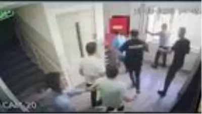 Son dakika haberleri! Depreme tekstil atölyesinde yakalanan çalışanların kaçtığı ve eşyaların sallandığı anlar kamerada Son dakika haberleri! Depreme tekstil atölyesinde yakalanan çalışanların kaçtığı ve eşyaların sallandığı anlar kamerada