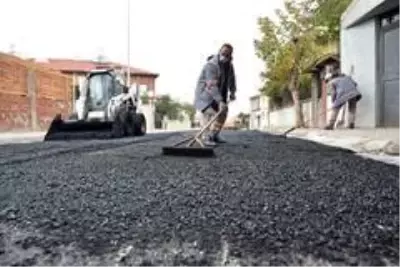Tepebaşı'nda üst yapı çalışmaları sürüyor