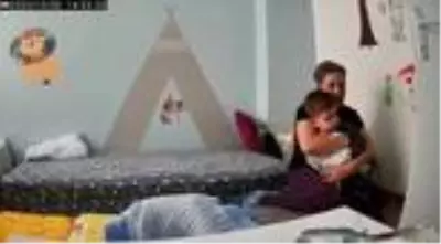 Görüntü İzmir'den! Anne, depreme uykuda yakalanan çocuğunu böyle korudu Görüntü İzmir'den! Anne, depreme uykuda yakalanan çocuğunu böyle korudu