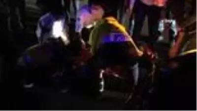 Son dakika: Çocuklarıyla yolun karşısına geçmek isteyen hamile kadına otomobil çarptı