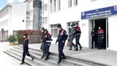 Define avcıları adliyeye sevk edildi Define avcıları adliyeye sevk edildi