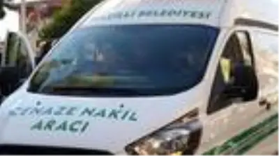 Depremde ölen anneanne ile torunu son yolculuklarına uğurlandı Depremde ölen anneanne ile torunu son yolculuklarına uğurlandı