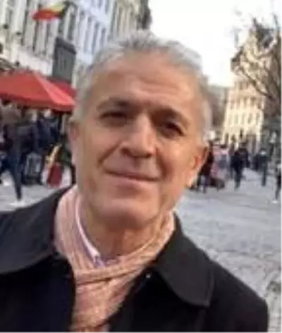 Emrah Apartmanı'ndan Yılmaz Erbek Apartmanı'na taşınan emekli astsubay, depremde yaşamını yitirdi