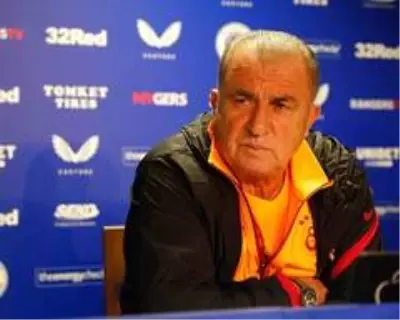 Fatih Terim'e hakaret eden Fenerbahçe taraftarına 1300 lira ceza verildi Fatih Terim'e hakaret eden Fenerbahçe taraftarına 1300 lira ceza verildi