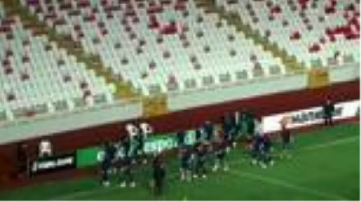 Karabağ, Demir Grup Sivasspor maçının hazırlıklarını tamamladı