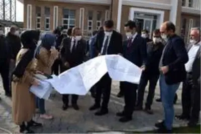Kütahya Valisi Ali Çelik, ilçe ziyaretleri kapsamında Pazarlar'ı ziyaret etti Kütahya Valisi Ali Çelik, ilçe ziyaretleri kapsamında Pazarlar'ı ziyaret etti