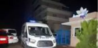 Çukurova Üniversitesi: Son dakika haberi: Lüks sitenin otoparkında silahlı kavga 1 yaralı Çukurova Üniversitesi: Son dakika haberi: Lüks sitenin otoparkında silahlı kavga 1 yaralı