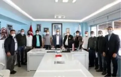 Mudanya Belediyesi'nden zeytin üreticisine 356 bin liralık destek Mudanya Belediyesi'nden zeytin üreticisine 356 bin liralık destek