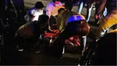 Son dakika: Çocuklarıyla yolun karşısına geçmek isteyen hamile kadına otomobil çarptı