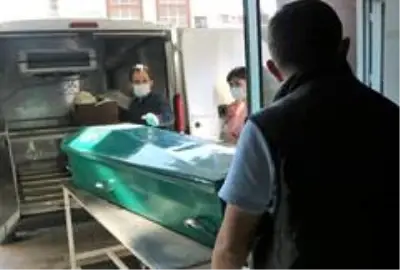 Son dakika haberleri! Cenaze teşhisine gelen Rus kadının yıkıldığı an Son dakika haberleri! Cenaze teşhisine gelen Rus kadının yıkıldığı an