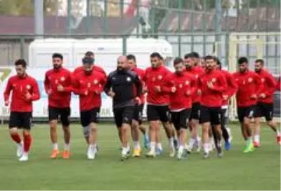 Sivas Belediyespor Teknik Direktörü Karadaş: 'Kupada hedefimiz tur atlamak' Sivas Belediyespor Teknik Direktörü Karadaş: 'Kupada hedefimiz tur atlamak'