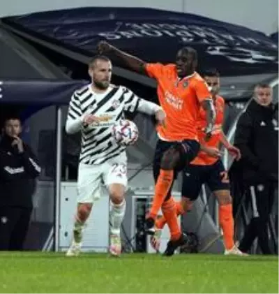 UEFA Şampiyonlar Ligi: Medipol Başakşehir: 2 Manchester United: 1 (Maç sonucu)