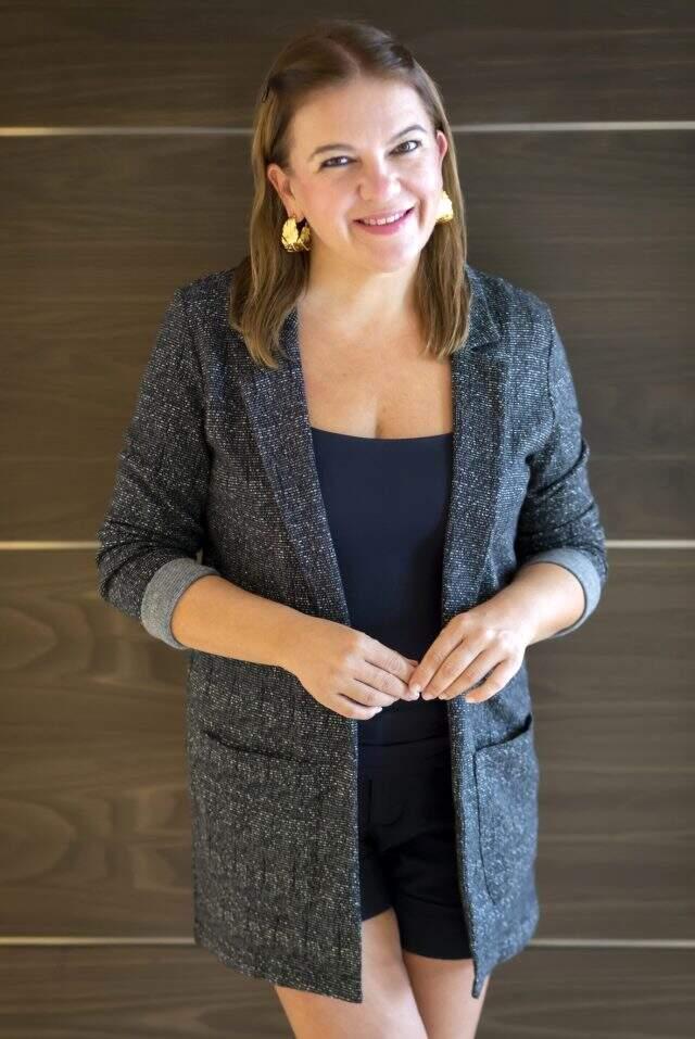 Yazar Pınar Çelikel ile Artemis Yayınları'ndan çıkan yeni romanı 'YA BİR BULUTSAN' üzerine Yazar Pınar Çelikel ile Artemis Yayınları'ndan çıkan yeni romanı 'YA BİR BULUTSAN' üzerine