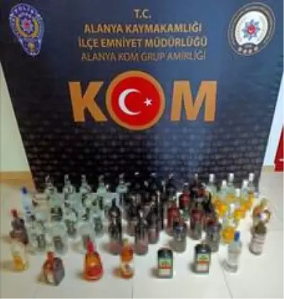Son dakika... Alanya'da sahte ve kaçak içki operasyonu: 3 gözaltı Son dakika... Alanya'da sahte ve kaçak içki operasyonu: 3 gözaltı