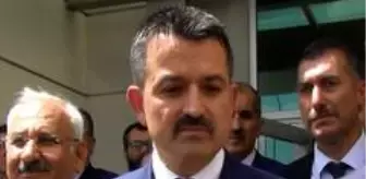 Yozgat: Bakan Pakdemirli'den darp edilen şehit ağabeyi için açıklama: 'Takipçisi olacağız' Yozgat: Bakan Pakdemirli'den darp edilen şehit ağabeyi için açıklama: 'Takipçisi olacağız'