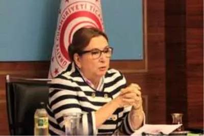 Bakan Pekcan: 'İlave gümrük vergileriyle yeniden değerlendirme yapıyoruz' Bakan Pekcan: 'İlave gümrük vergileriyle yeniden değerlendirme yapıyoruz'