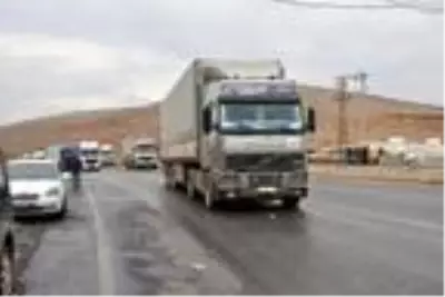 BM'den Suriye'ye 47 TIR insani yardım BM'den Suriye'ye 47 TIR insani yardım