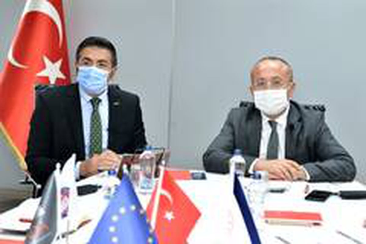 DTO'nun 'Teknik Tekstile Dönüşüm' projesinde danışma kurulu toplandı