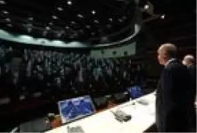 Erdoğan: Deprem konutlarını önümüzdeki yıl hak sahiplerine teslim etmiş olacağız Erdoğan: Deprem konutlarını önümüzdeki yıl hak sahiplerine teslim etmiş olacağız