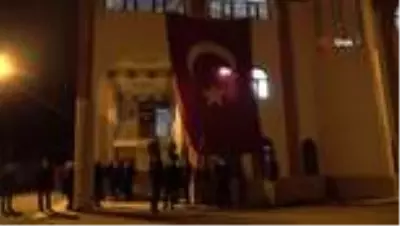 Son dakika haberleri: Hain saldırıda şehit düşen Vanlı işçi son yolculuğuna uğurlandı Son dakika haberleri: Hain saldırıda şehit düşen Vanlı işçi son yolculuğuna uğurlandı