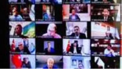 İstanbul Valisi Yerlikaya'dan belediye başkanlarıyla video konferanslı toplantı İstanbul Valisi Yerlikaya'dan belediye başkanlarıyla video konferanslı toplantı