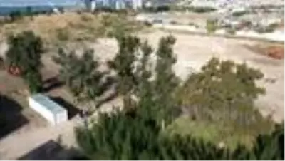 İzmir'de bin konteynerlik geçici barınma merkezi kuruluyor İzmir'de bin konteynerlik geçici barınma merkezi kuruluyor