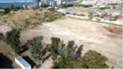 İzmir'de bin konteynerlik geçici barınma merkezi kuruluyor İzmir'de bin konteynerlik geçici barınma merkezi kuruluyor
