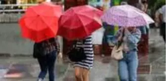 Giresun: Meteoroloji'den sağanak ve fırtına alarmı! Doğu Karadeniz için sarı uyarı verildi Giresun: Meteoroloji'den sağanak ve fırtına alarmı! Doğu Karadeniz için sarı uyarı verildi