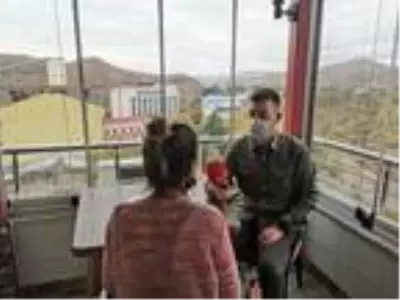 Okul masraflarını karşılamak için bulaşık yıkadığı iş yerinde tacize uğradı: İntihar edecek duruma geldim Okul masraflarını karşılamak için bulaşık yıkadığı iş yerinde tacize uğradı: İntihar edecek duruma geldim