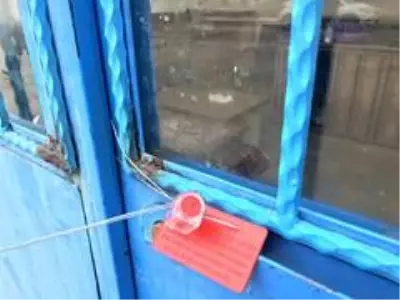 Son Dakika | Süt kazanına girip banyo yaptı Son Dakika | Süt kazanına girip banyo yaptı