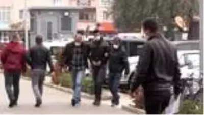 Niğde'de yakalanan DEAŞ zanlısı tutuklandı Niğde'de yakalanan DEAŞ zanlısı tutuklandı