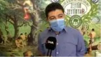 '5 litrelik teneke zeytinyağı 85 liraya olmaz' '5 litrelik teneke zeytinyağı 85 liraya olmaz'