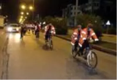 550 kilometre pedallayıp Ata'nın huzuruna çıkacaklar 550 kilometre pedallayıp Ata'nın huzuruna çıkacaklar