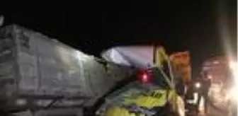Elbistan: Son dakika gündem: Alkollü sürücünün otomobili traktöre çarptı: 1 ölü, 1 yaralı Elbistan: Son dakika gündem: Alkollü sürücünün otomobili traktöre çarptı: 1 ölü, 1 yaralı