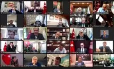 Başkan Gökhan Yüksel pandemi değerlendirme toplantısına katıldı Başkan Gökhan Yüksel pandemi değerlendirme toplantısına katıldı