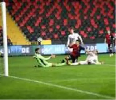 Beşiktaş: 3-1 Beşiktaş: 3-1