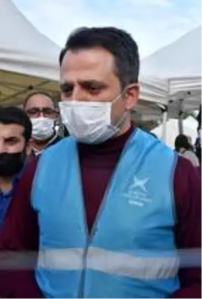 Enes Eminoğlu: İlk günden itibaren TÜGVA olarak destek çadırları kurduk Enes Eminoğlu: İlk günden itibaren TÜGVA olarak destek çadırları kurduk